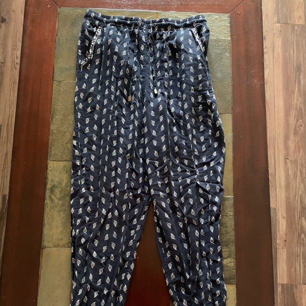 printed joggers